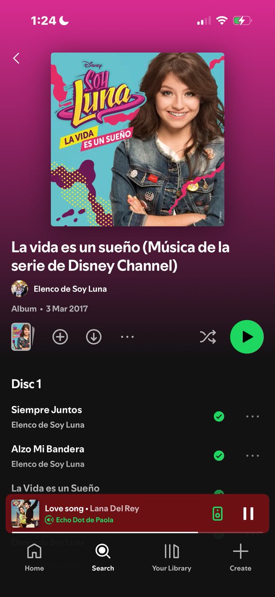 hurricanekarol's tweet photo. me temo que nunca más volveremos a tener un álbum tan bueno como este https://t.co/3YKBxey1Ao