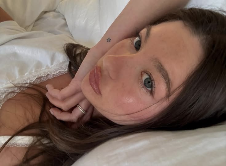 Natalia tweet media
