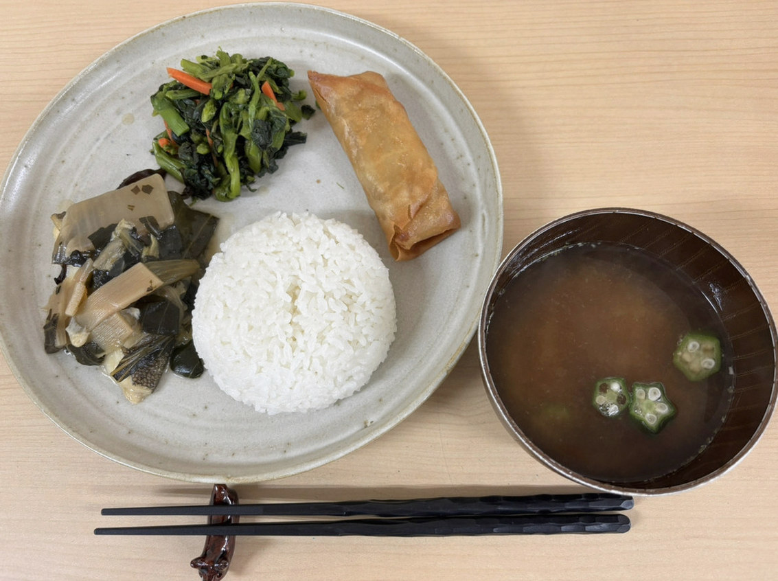 bati7516's tweet photo. 恵美須町っていうか新世界！？へぇ
でもあそこ、ワイは毎年よく通るが射的やるでも串かつ食うでもないのでスポットが増えるのはウェルカム（ただしガチャガチャは回さない　HLのガチャの爆死率は異常）
大阪ガチャでチエちゃんか551がほしかったのにオバチャンニ発出したときはもうほんと https://t.co/ybgsLxWhhP