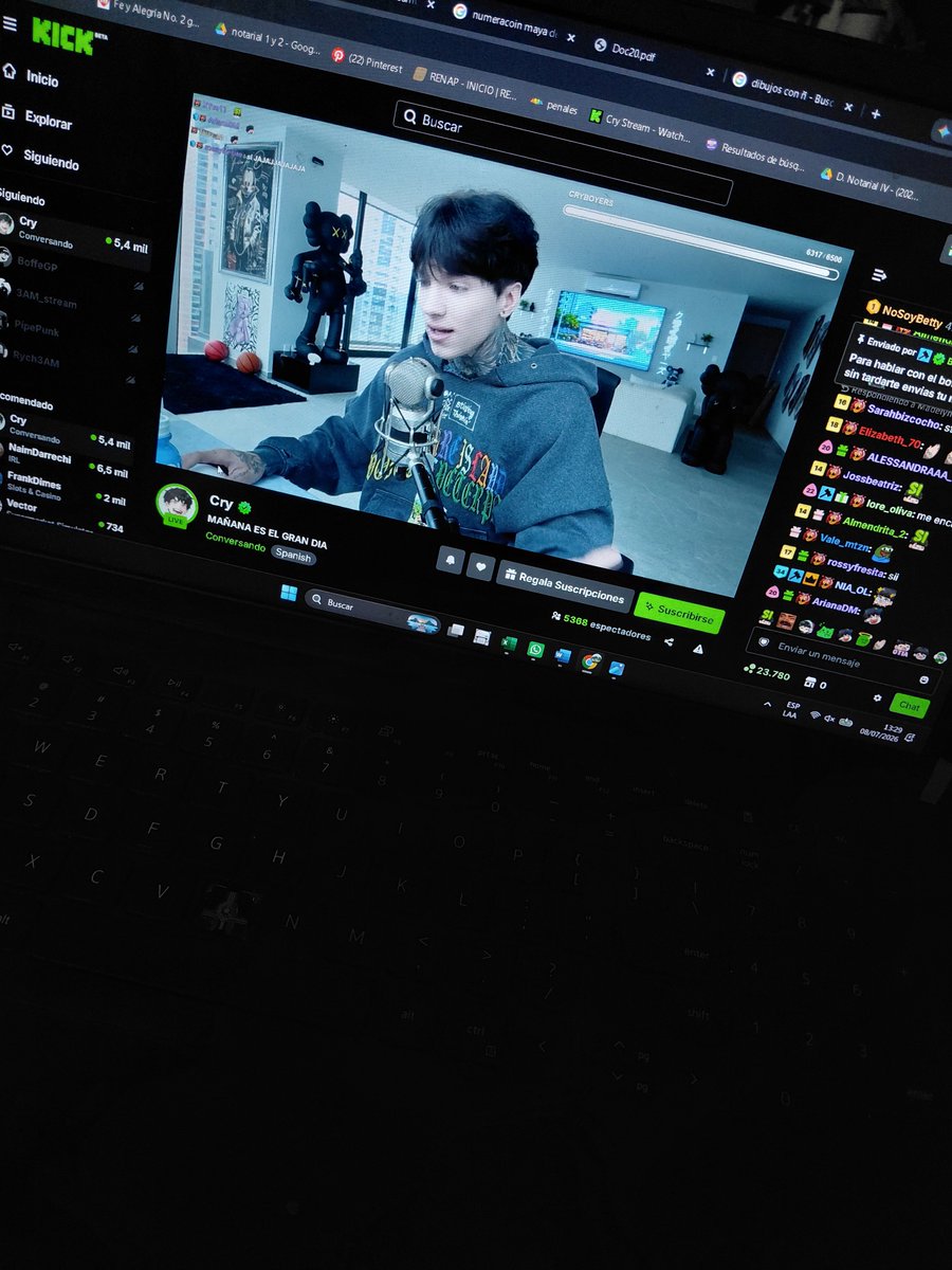 Majo_Miranda99's tweet photo. #En10StreamConCry
Toca verlo desde la chamba 🫶 https://t.co/VKhFcoCRlf