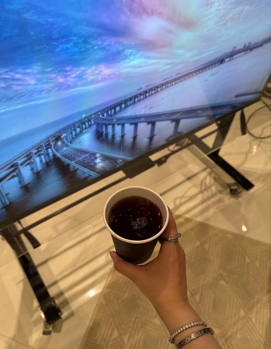 RNhsa11's tweet photo. ☀️ فعلاً الربوع يزين الطبوع ☀️ https://t.co/FHNwk7r0un