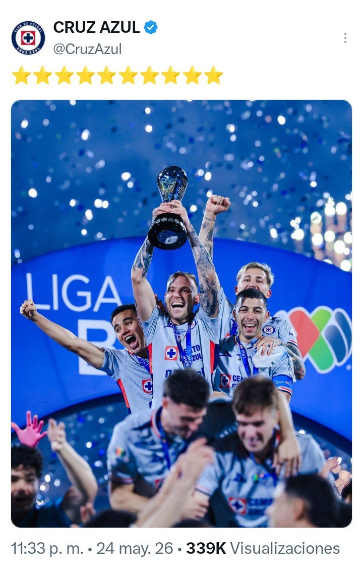 exibero's tweet photo. @CarneDeAzucar El Cruz Azul ya tiene 10 títulos de Liga MX, y es un equipo que te hace sentir todas las emociones posibles, desde la mayor tristeza hasta la mayor de las alegrías posibles 💙 🏆 🏆 https://t.co/35JOsOZh0z