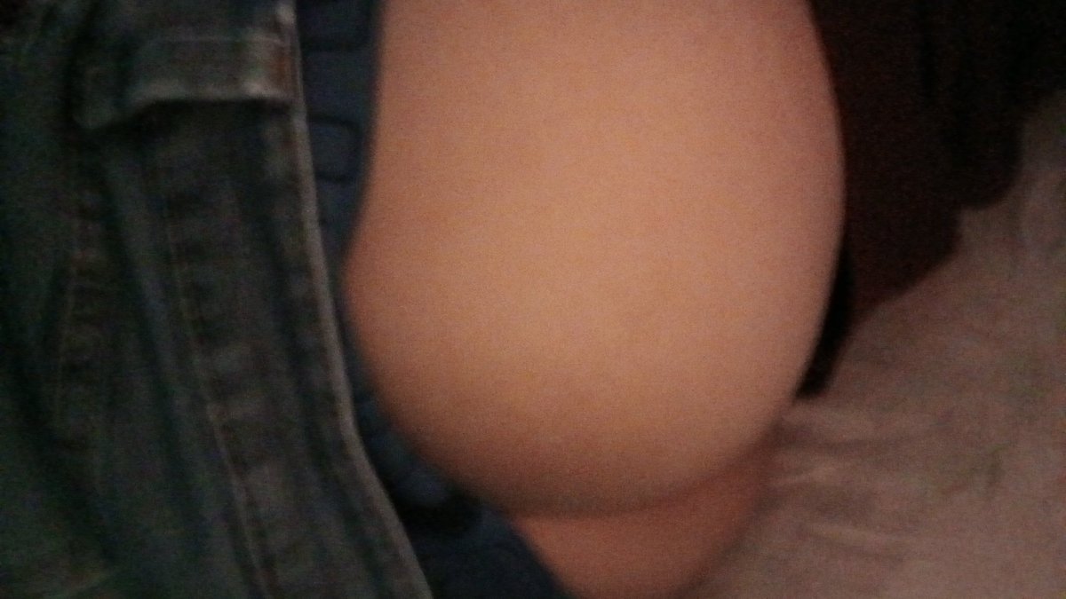 eli16393's tweet photo. Me la podes meter??
#gay #Hot #morrillo #6🔄1 https://t.co/ji7kFC5LQE