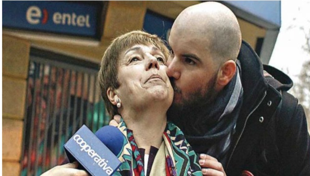 Choapa1's tweet photo. @etoledog El colmo de los colmos!! Así estarán celebrando éstos sinvergüenzas: https://t.co/fmoPIF22b2