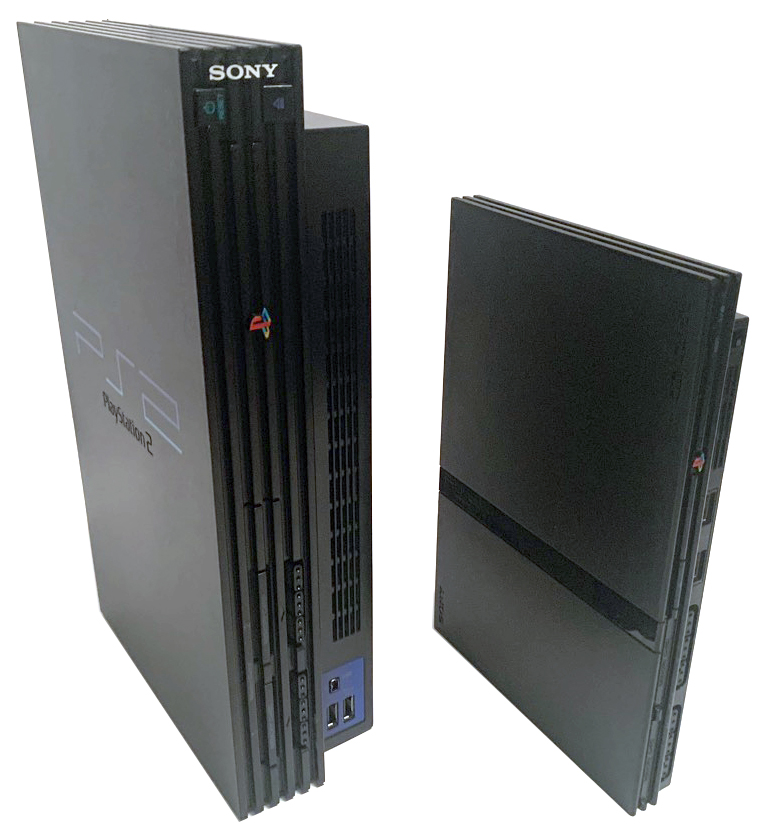 Emilk010's tweet photo. this is still prolly the most insane slim console made like how do you even do this in 4 years https://t.co/wRzq0RqKb4