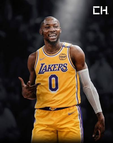LukaShow_77's tweet photo. If I'm Kuminga, I'm done being Plan B.

Golden State never fully committed.
Atlanta Hawks declined his option.
Cleveland is waiting on LeBron.

The Lakers view him as a likely starter and a key piece of what they're building. https://t.co/0GkhC5vGr4