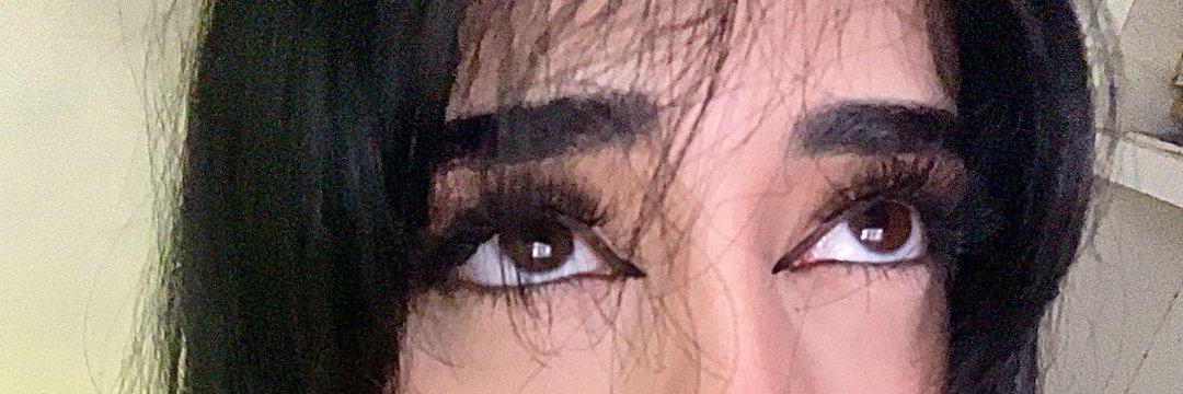 xxxxt76's tweet photo. @witches_rune Do u bully and this is what u look like? https://t.co/a0Msat99Z5