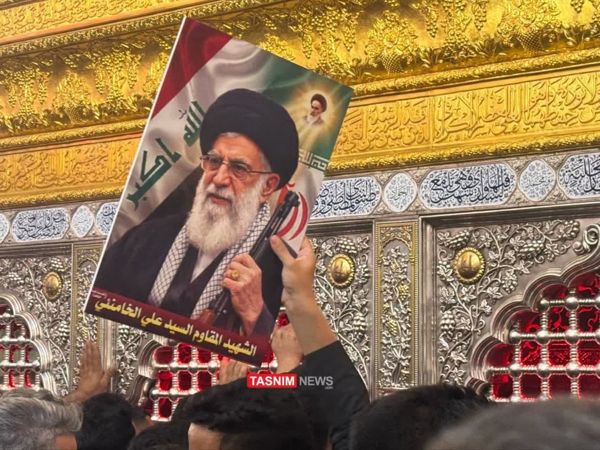 roziran_1368's tweet photo. قاب تو رو به معجر حسین چه عکسی شود یادگار ؛ یاد اربا اربا وسر بریده حسین...و یاد بدن سوخته ومشت گره کرده یار حسین...
#باید_برخاست 
#بدرقه_سید_خراسانی https://t.co/ZvVqQWmq3K