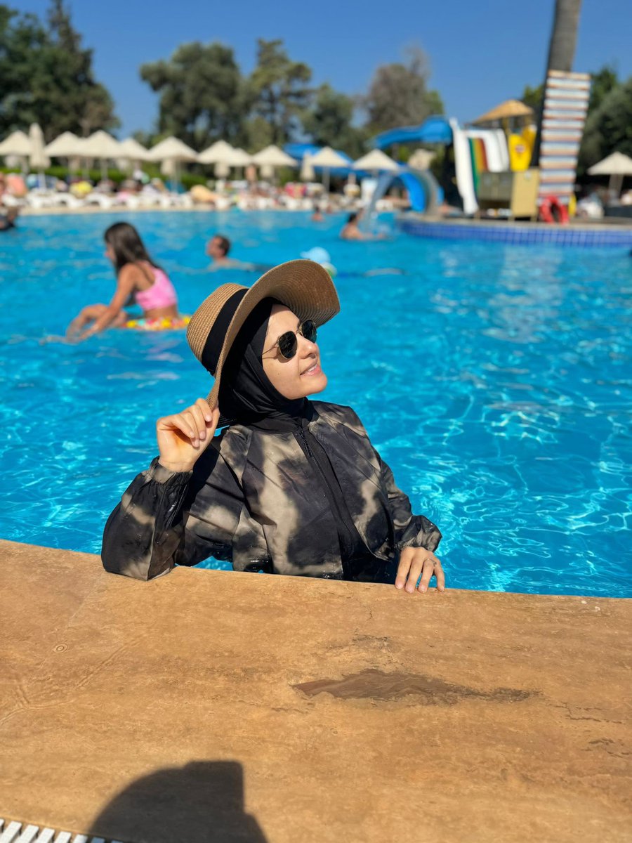 1kitapseverr's tweet photo. Tatil dumpp ✨🍉✈️⛱️🌸🌞🏖️🗺️ https://t.co/jri4gwZXW0