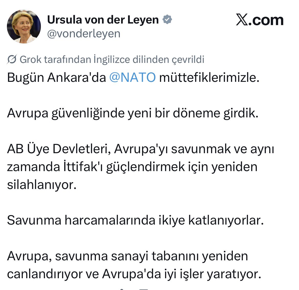 NazirKapusuz's tweet photo. NATO toplantısının deklarasyonu yayınlandı 
70 milyar dolarlık silah tedarik anlaşması imzalanmış. 
Bildiğin silah fuarı.

Tüm gerizekalılar toplanıp birbirlerine silah satmanın ekonomiyi canlandıracağını düşünüyor. 
Haliyle hayali tehditlerle siyasi gerekçeleri de artırıyorlar.
AB Komisyonu başkanı Von Der Leyen gibi “ayy ne güzel ekonomiler canlanacak”

İnsan öldürmenin sevinç yarattığı anlamsız kapitalist zihniyetin savaş seven geri zekalıları.

Ayrıca bu eğilim geçen yıl Nato zirvesinde aldıkları savaş harcamaları gsmh’nin %5’ine çıkartılmalı kararıyla giderek artacak.

Peki bu pay nereden gidecek? Eğitim, sağlık, barınma? 
Hangi kamusal hizmetlerden kısılarak? 
Bir tank kaç ev? Bir uçak kaç hastane eder?