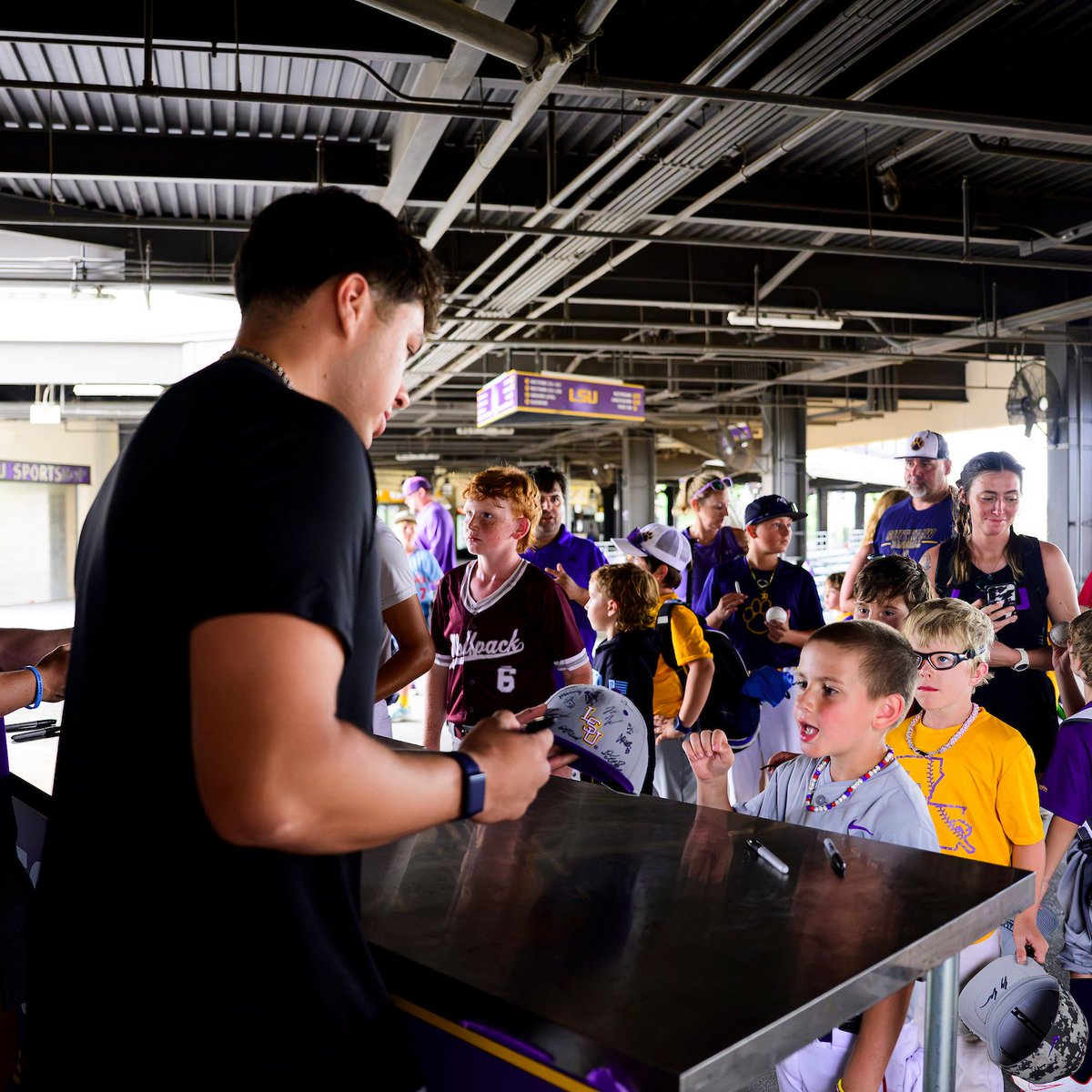LSUbaseball's tweet photo. Summertime &amp; Hangin' With The Boys 

Register for the LSU Baseball camps at https://t.co/hC3psP2wr9 https://t.co/lmCgDmSa6e