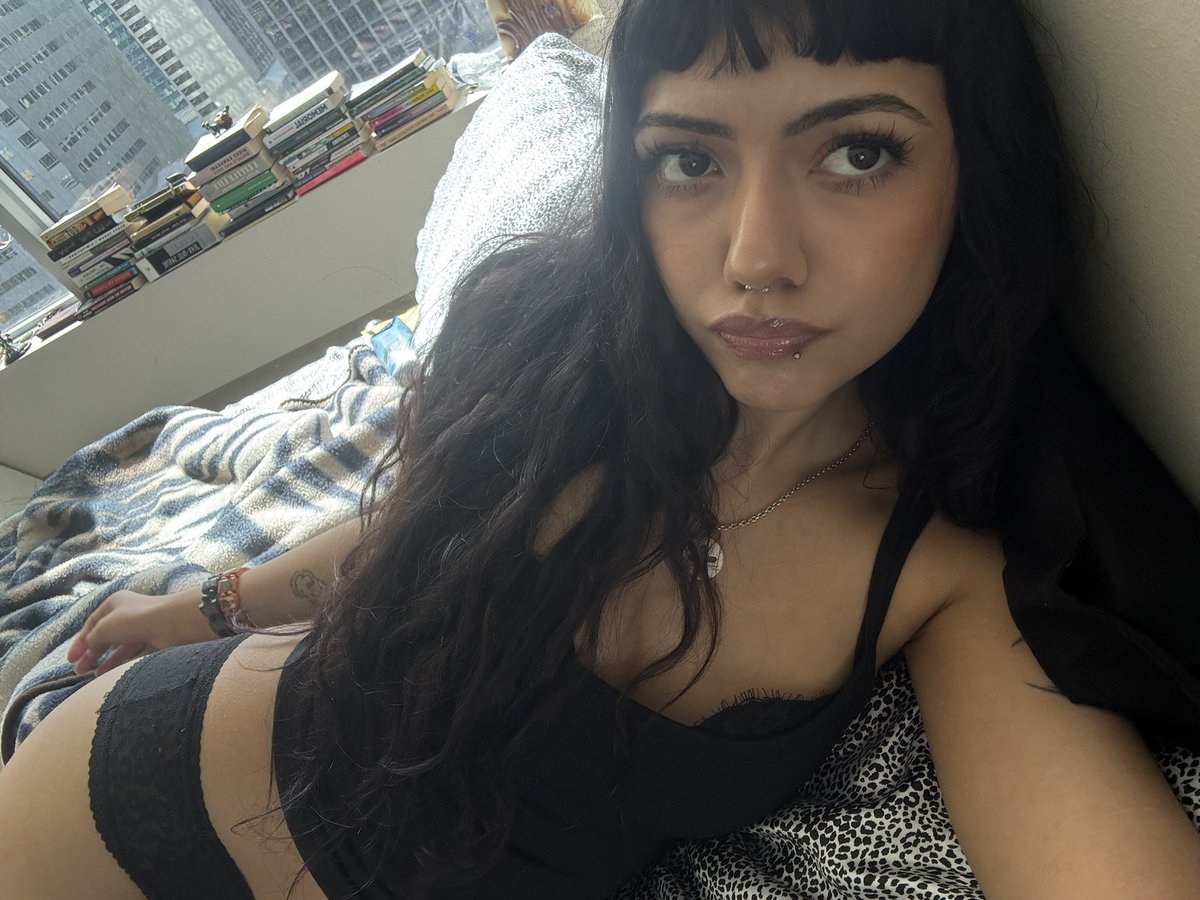 commeinmymouth's tweet photo. :3 https://t.co/mwu69Wq17j
