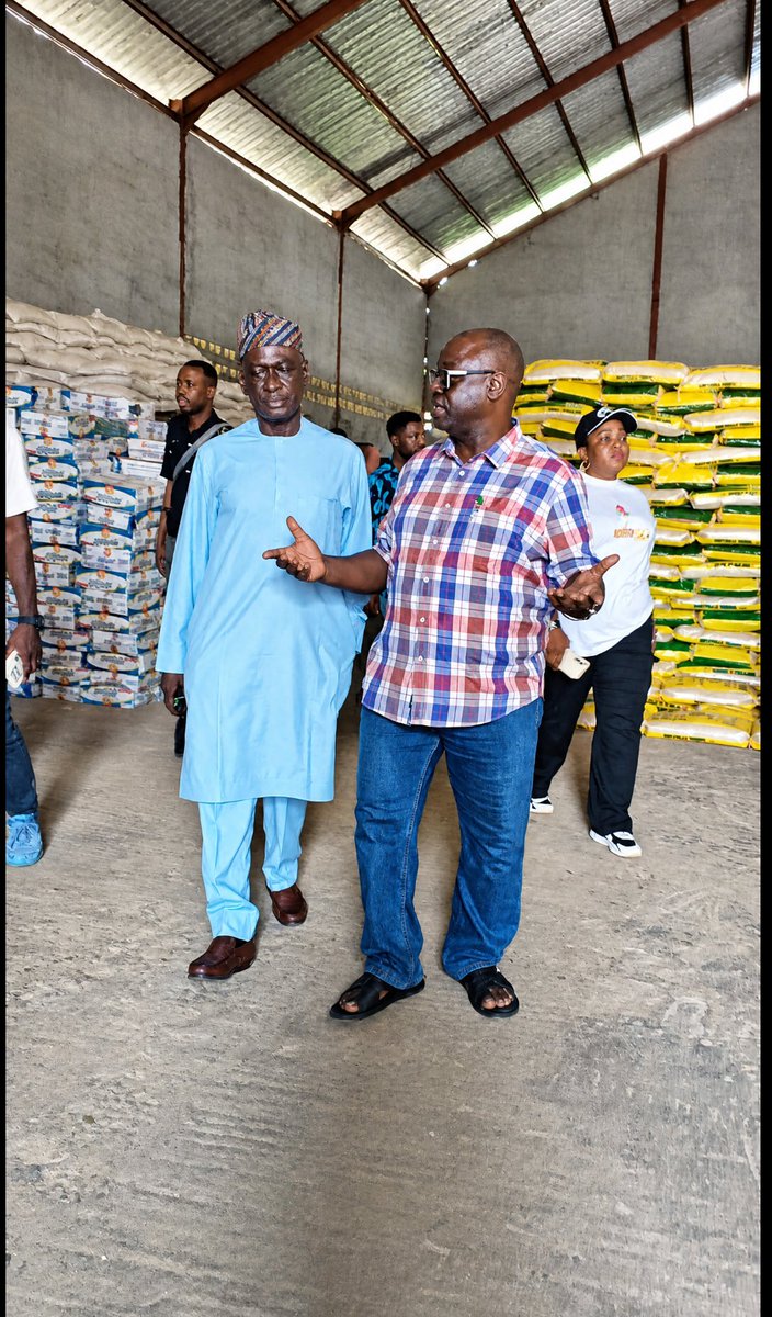 SemaBenue's tweet photo. SIR JAMES IORPUU HOSTS NASARAWA SEMA BOSS.
Benue SEMA hosted the Nasarawa SEMA Director-General on a study tour to learn from its reforms,disaster response system,and humanitarian coordination,strengthening inter-state collaboration and reaffirming Benue SEMA as a regional model. https://t.co/XDhiUWlpvR