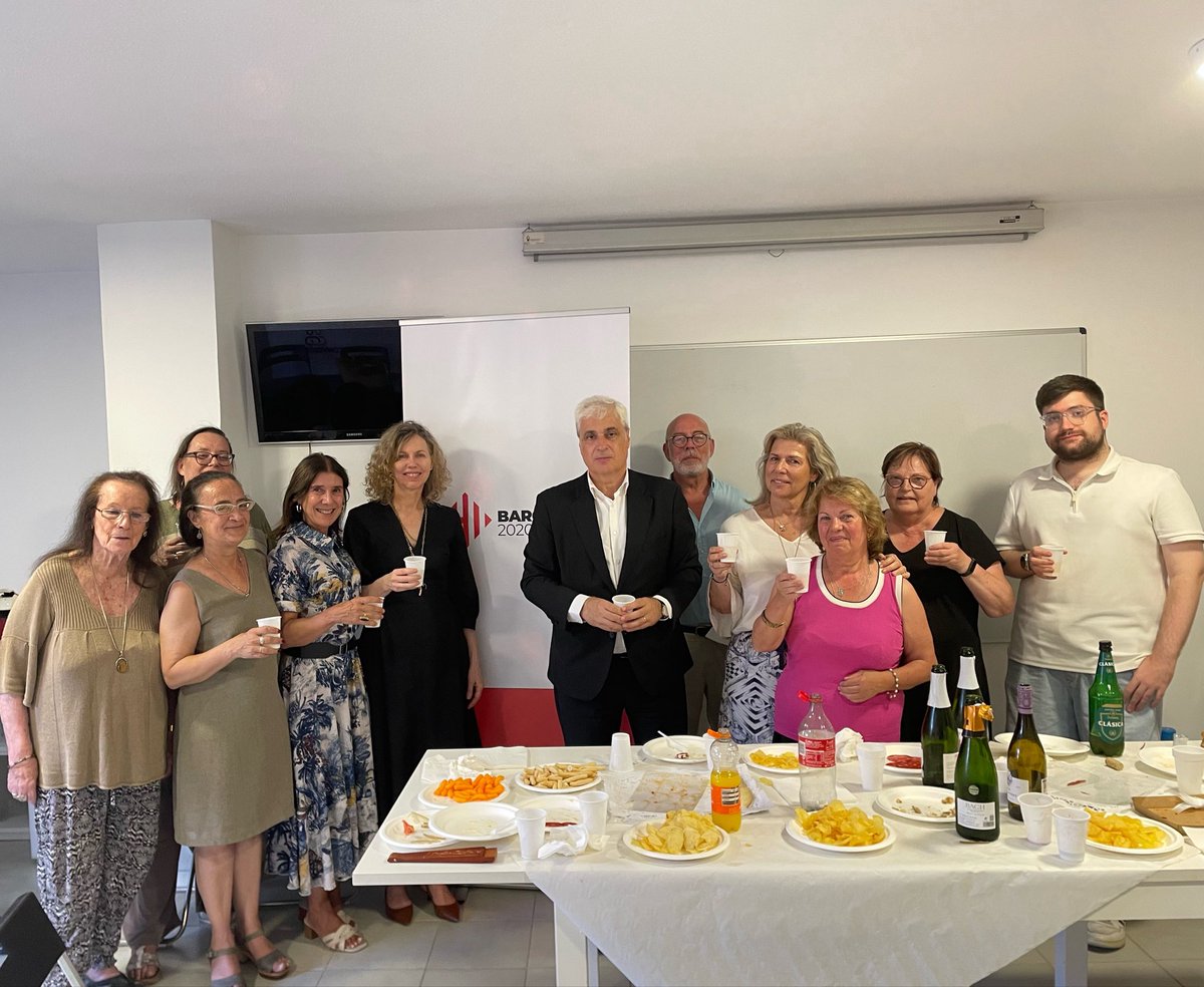 Barcelona_2020's tweet photo. Avui hem celebrat l’últim Consell de Direcció del curs de la Barcelona 2020, que hem tancat compartint un aperitiu.

Ara toca descansar i agafar forces. Al setembre hi tornarem amb les piles carregades i la mateixa il·lusió de continuar construint país.

Bon estiu! https://t.co/s5h02FYebI