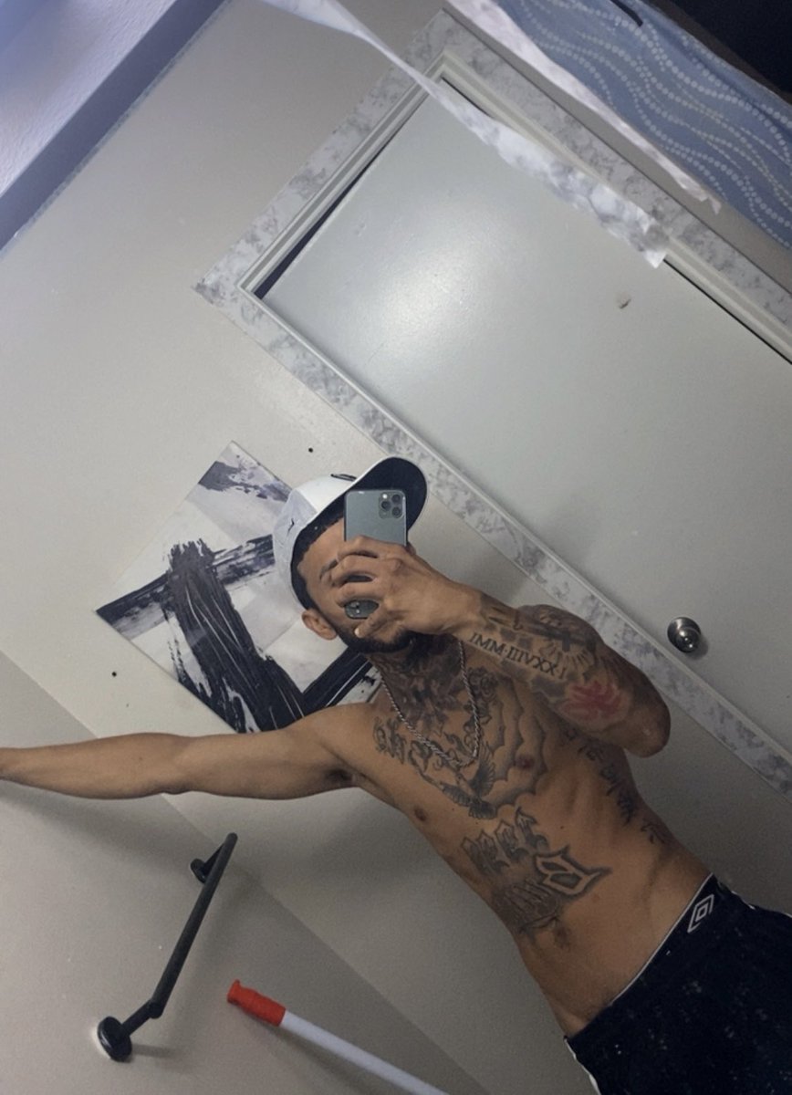 JaOffical23's tweet photo. 📸📸 #latino #tatted #CcTx #Htx #Rgv956 https://t.co/GpwNlwn0Nq
