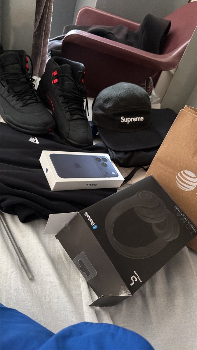 xGoonyy's tweet photo. Today purchase 👌🏽 https://t.co/uakhrvnA8x