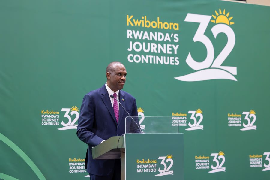 lll99go's tweet photo. Attended #Kwibohora32 in Abu Dhabi. What stood out: Rwanda reframes liberation as an ongoing project, through governance, sustainability, and unity. The real question for Africa: can liberation become measurable progress? More in my latest piece: https://t.co/ymdIAgoZnU https://t.co/Im5IjUsSFf