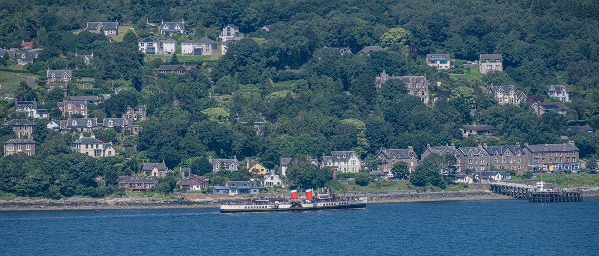 gregoreroach's tweet photo. PS Waverly Dunoon to Kilcreggan today from Gourock Tower Hill #Dunoon #kilcreggan #Grourock #Inverclyde #Scotland @PS_Waverley @VisitScotland https://t.co/RZWRU40rjZ