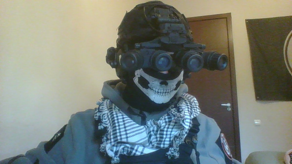 Gamer2020Temiko's tweet photo. #simonghostriley #codmw2 #callofduty #cod #callofdutymodernwarfare2 #mw2 #modernwarfare2 #cosplay #mw2ghost #tf141 #taskforce141 https://t.co/mtt4h6AGmX