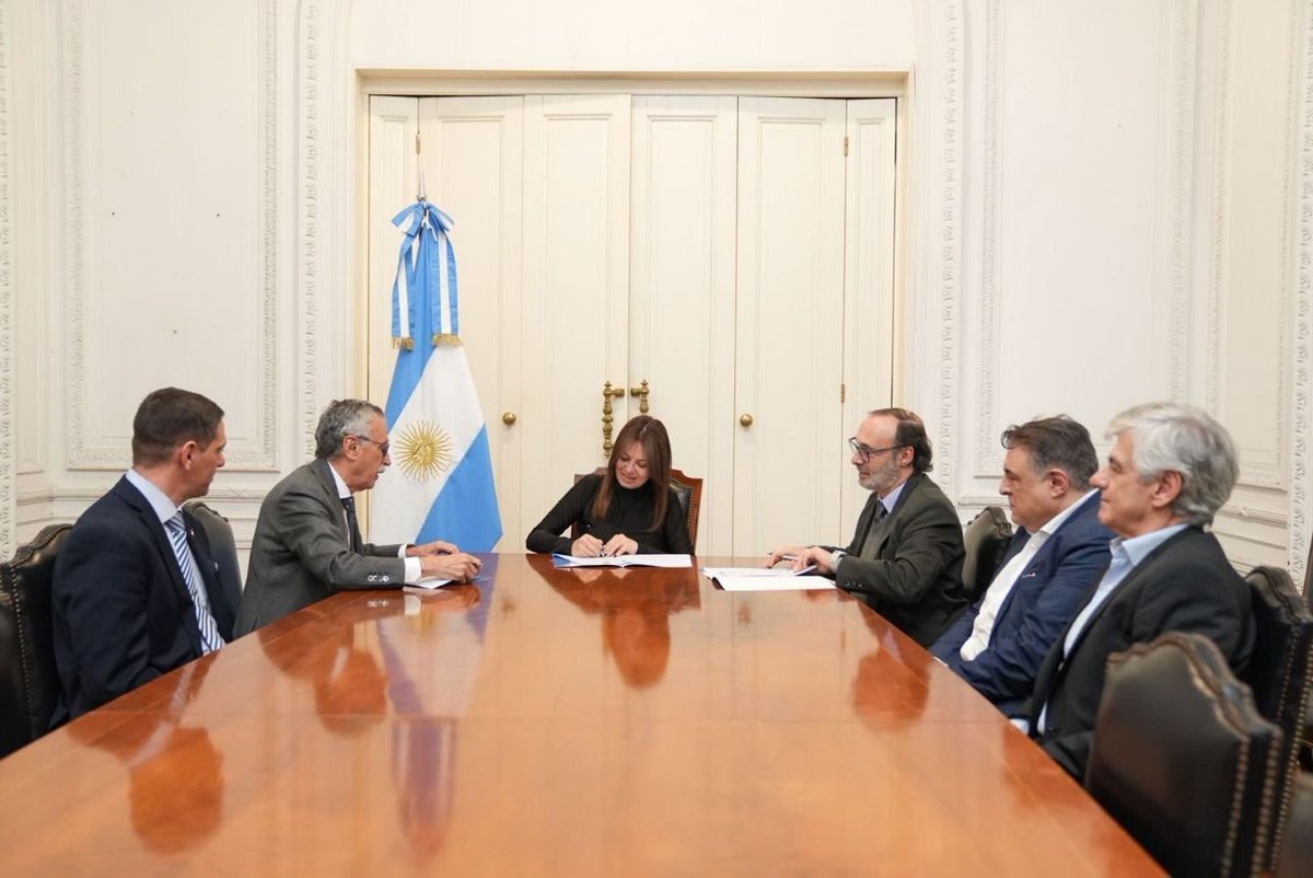 Ministerio de Capital Humano tweet media