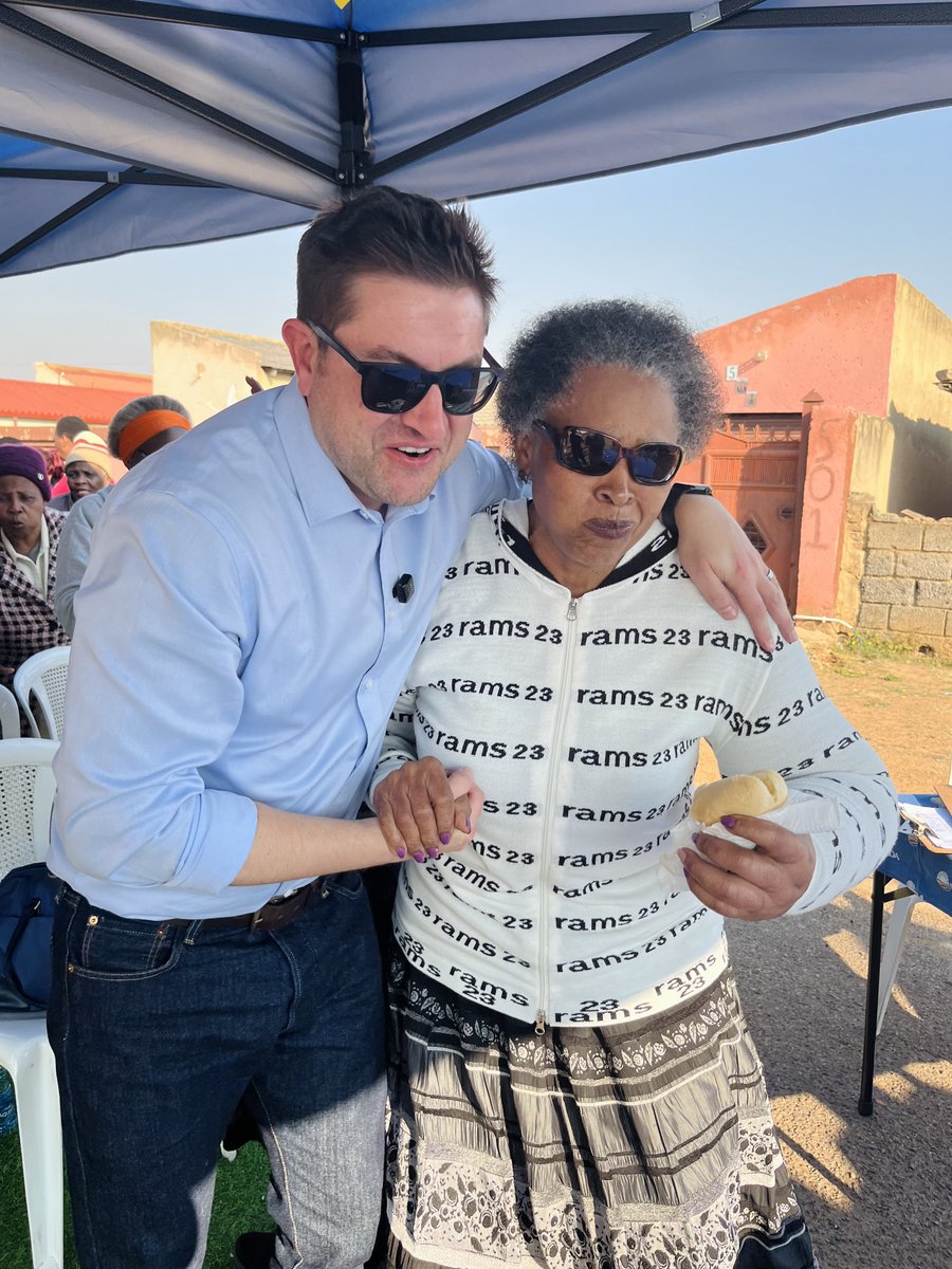 CilliersB's tweet photo. In Mabopane📍It was a privilege to spend time with Bo Koko at our Braai with Brink and Ask Brink Anything session. Thank you for the warm hospitality🙏🏽 https://t.co/0UyIGlrOvE