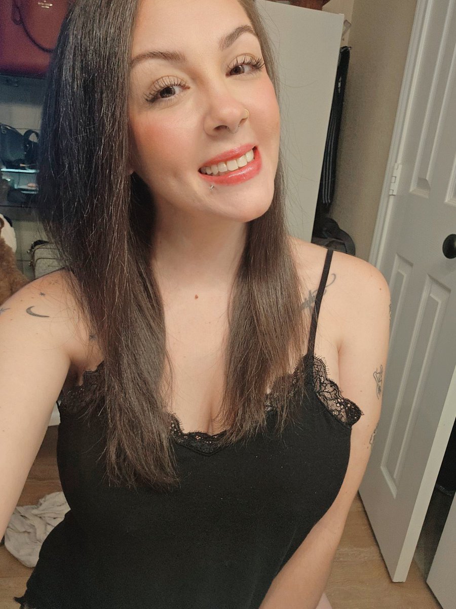 andragetsnaked's tweet photo. Andra is ready for you! https://t.co/8tBaH3DinY