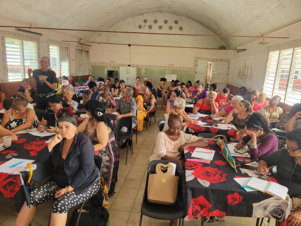 dalaimy56881's tweet photo. Se realizan en los diferentes municipios de #Mayabeque los seminarios de preparación para el nuevo curso escolar 2026-2027.
#CubaEstáFirme 
@CubaMined 
@edelso_ramos 
@mayacom7wpt 
@RodolfoRiveroG1 
@ManuelAgui21532 https://t.co/69XnXTpy0X