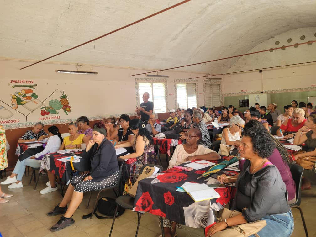 dalaimy56881's tweet photo. Se realizan en los diferentes municipios de #Mayabeque los seminarios de preparación para el nuevo curso escolar 2026-2027.
#CubaEstáFirme 
@CubaMined 
@edelso_ramos 
@mayacom7wpt 
@RodolfoRiveroG1 
@ManuelAgui21532 https://t.co/69XnXTpy0X