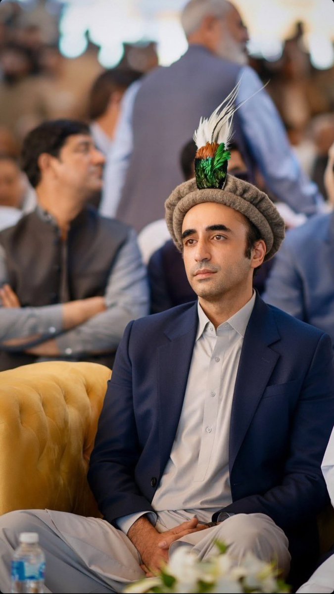 marvifsheikh's tweet photo. Future PM @BBhuttoZardari 
 Hope of Pakistan's youth❤️🖤💚 https://t.co/2T41uomcWS