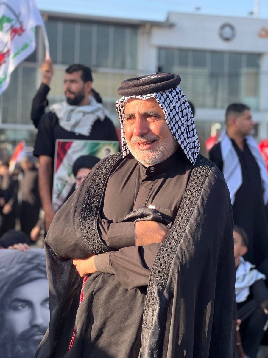 TorkSeen's tweet photo. وداعاً يا قائد المستضعفين في النجف ودّعوك بحجم محبتهم لك وفي كربلاء استقبلك الحسين (ع) شهيداً كما استقبل أحرار العالم قبلك
#تشييع_بحجم_العراق "": https://t.co/CMZOMx84TV