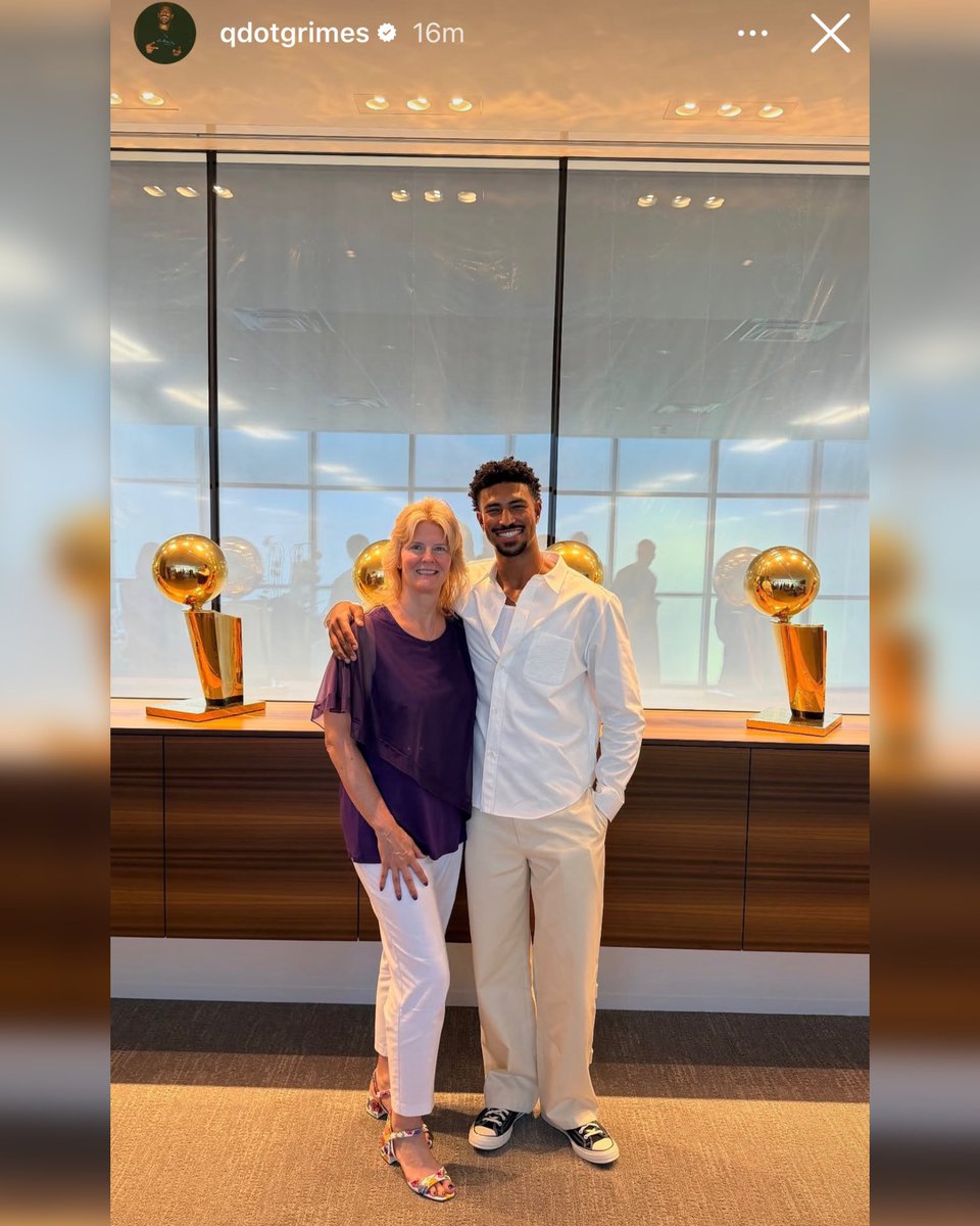 PurpGoldLakers's tweet photo. Quentin Grimes is IN the building 👀 (via his IG) https://t.co/MBpFRuXz8J