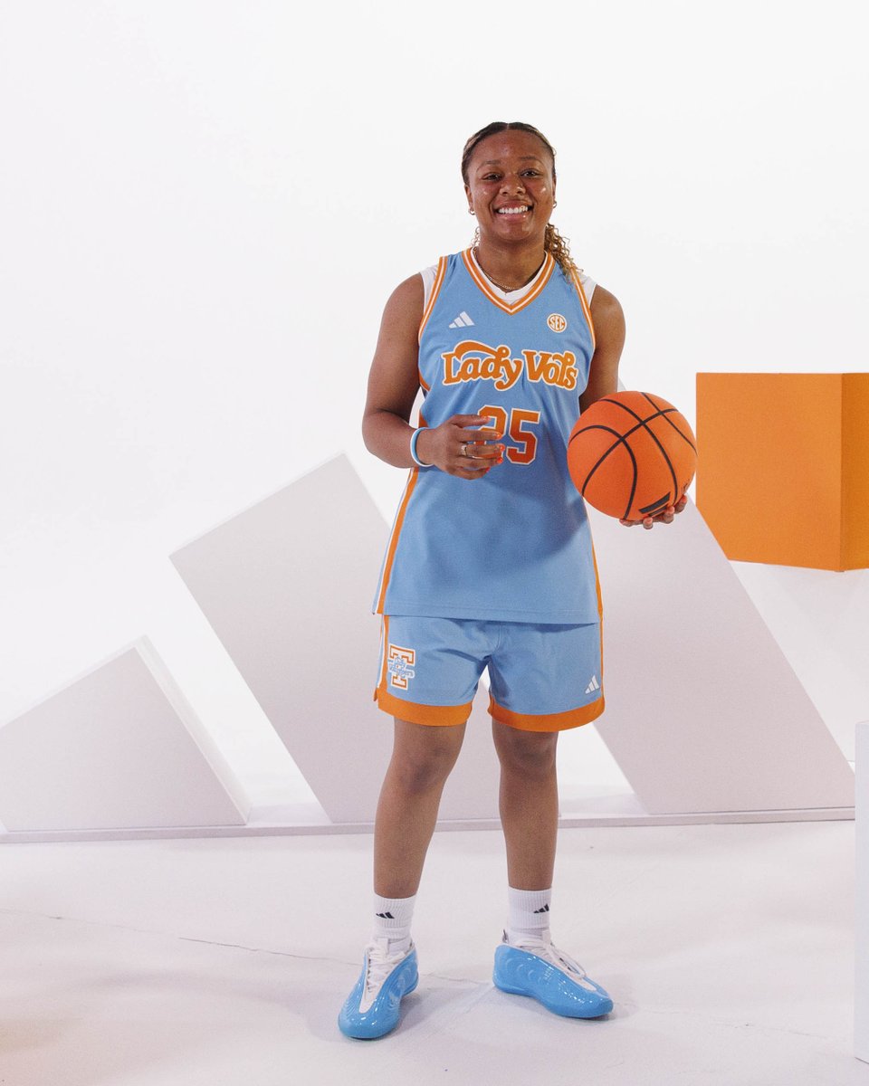 Lady Vols Basketball tweet media