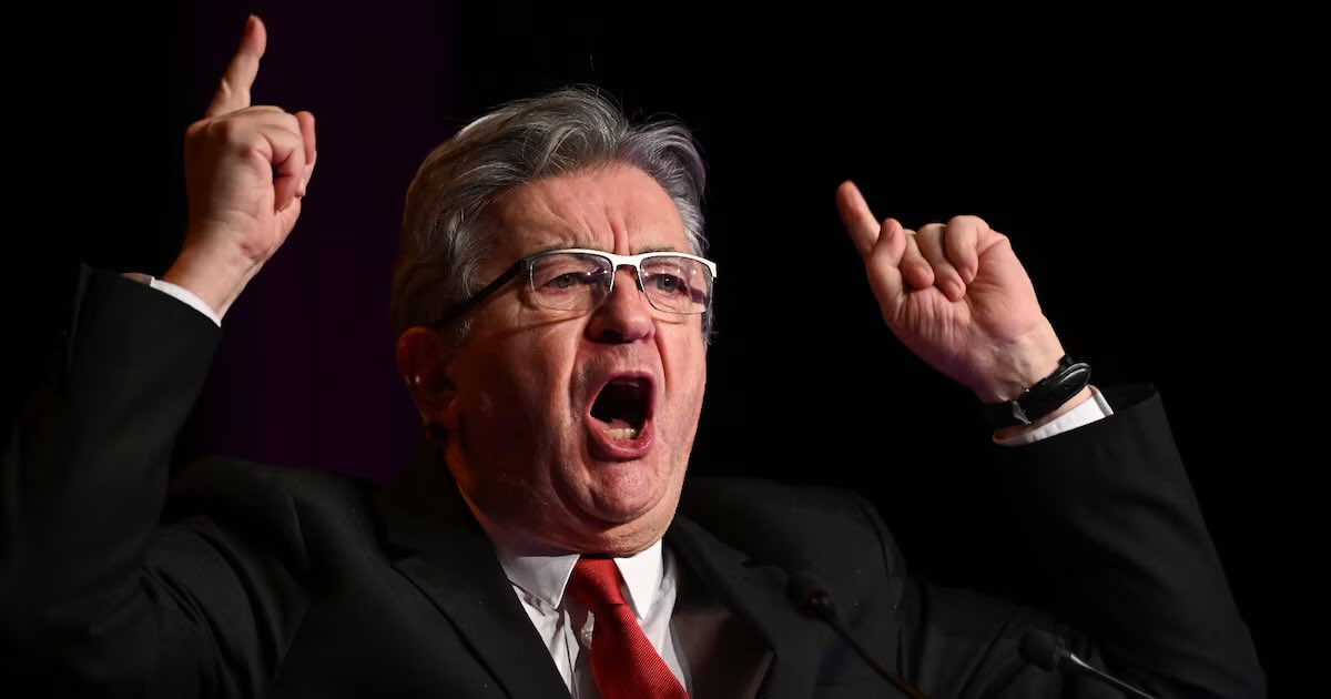 LBleuBlancRouge's tweet photo. Si vous deviez créer le slogan de campagne de Mélenchon pour 2027, vous mettriez quoi ? 🙃 https://t.co/pZeJphvAMk
