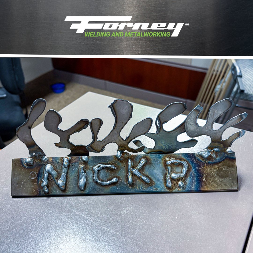 forneyind's tweet photo. Unleash your inner maker! 🛠️✨ Check out these custom nameplates by Forney employees—many welding for the first time! If they can, so can you! What was your first welding project? 👇
#ForneyInd #Welding #DIYWelding #Metalworking #LearnToWeld #BeginnerWelding #MakerMovement https://t.co/h5lXCMJM17