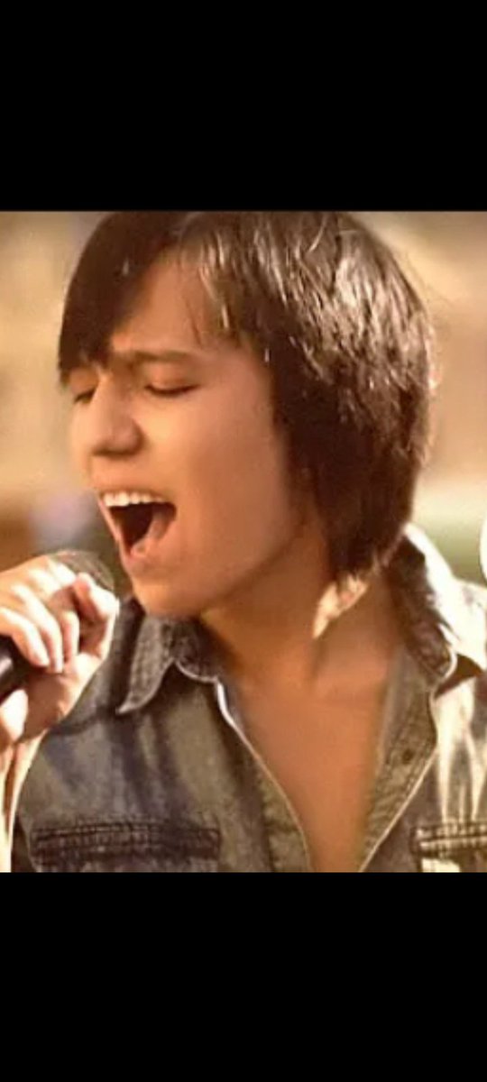 YGausseran's tweet photo. @dimash_official DIMASH LA MEJOR VOZ DEL MUNDO 
La voz más bella e increíble del mundo 
#Dimash
#LovesNotOverYet https://t.co/TQnGk08vrA