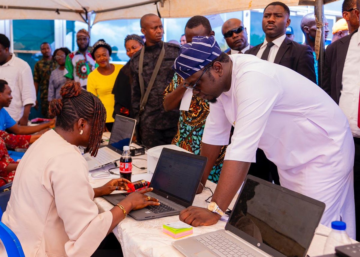 ayowisdom_'s tweet photo. Today, I joined sons and daughters of Akure at the Akure-Speaking Communities’ Development Summit 2026 with a simple message: the future of Akure is a responsibility we all share.
Government must do its part, but we must also ask ourselves: what are we doing for our own community? This is the spirit behind my support for the Light Up Akure Project, because we should not only complain about darkness when we can help provide light.

I also spoke directly to my fellow young people: our contribution to Akure must go beyond politics, support for politicians and arguments on social media. We can do more. Our success should be measured by how our individual progress contributes to collective progress.

The future we seek is a smart, inclusive and progressive Akure-speaking community where no one is forgotten; where young people have a voice, women have opportunities, elders are respected, businesses grow, streets are safe, the environment is clean, and development reaches every part of our communities.

Indeed, working together, I believe we can build a future of greater progress and greater glory for Akure land.
