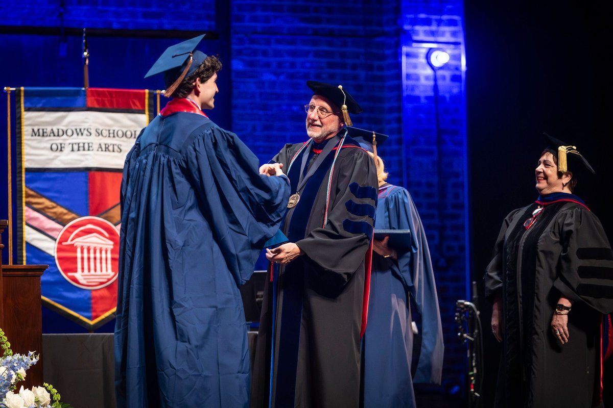 smumeadows's tweet photo. We want to hear from you, recent Meadows grads! What exciting job or internship opportunities have you started this summer? Let us know! 🎓 #SMU #SMUgrad #SMUMeadows #SMUAlumni https://t.co/1M0I1peY0v
