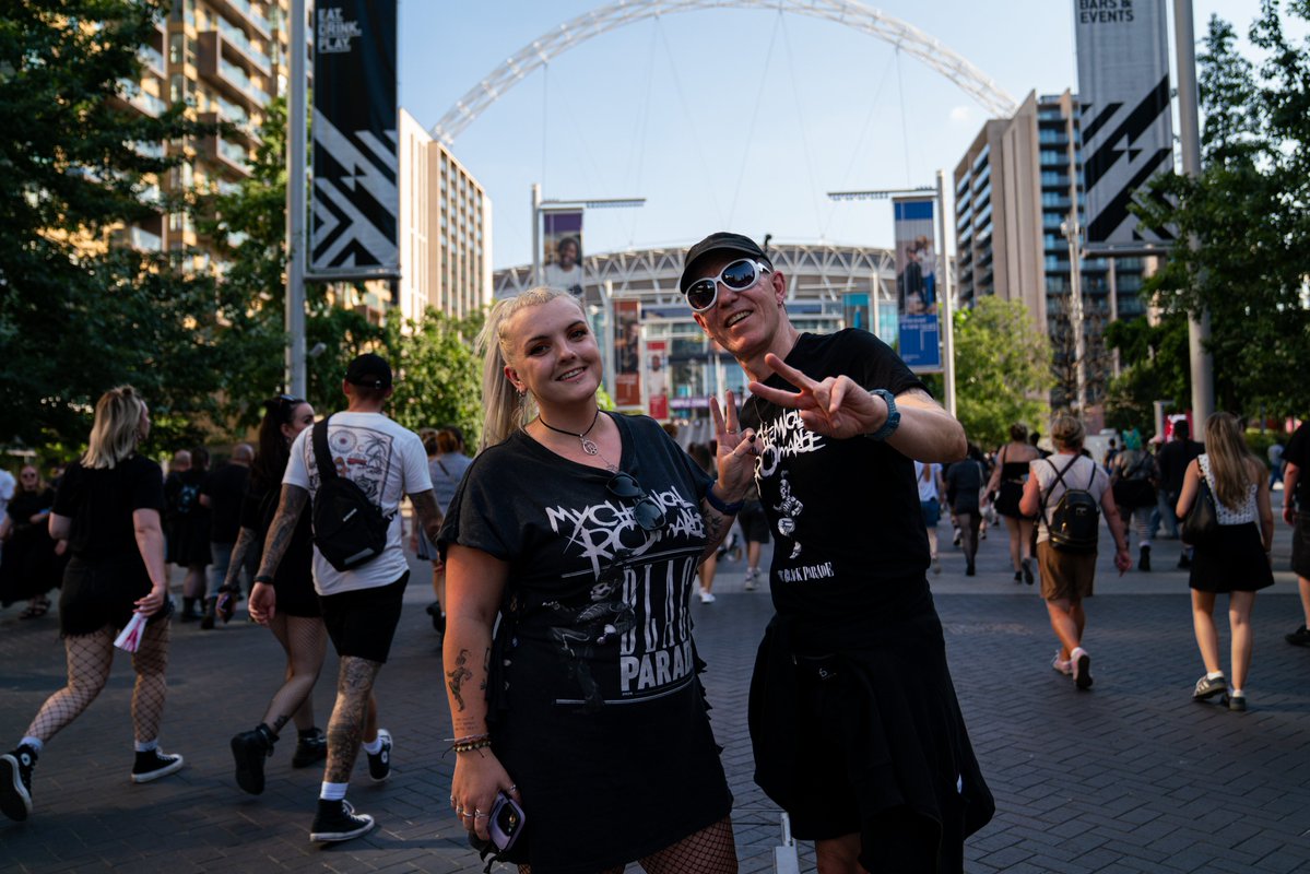 wembleystadium's tweet photo. The Black Parade has arrived at Wembley 🖤 https://t.co/KRycmEiwdL