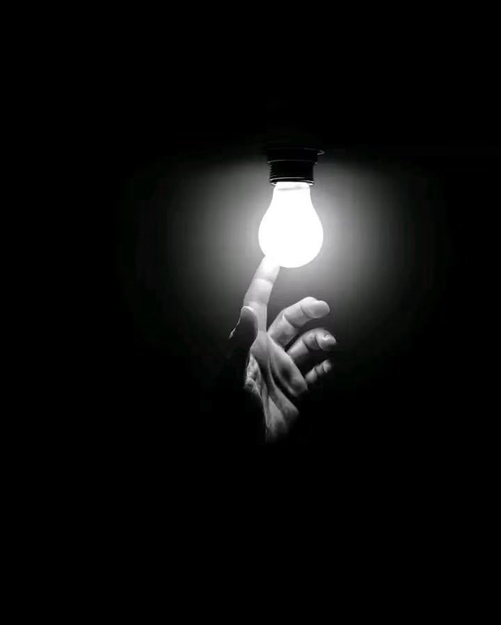 4i_ui's tweet photo. قد يكون الجرح الذي أصابك هو المدخل الذي يأيتك منه النور ." https://t.co/O3bVNTm2W1