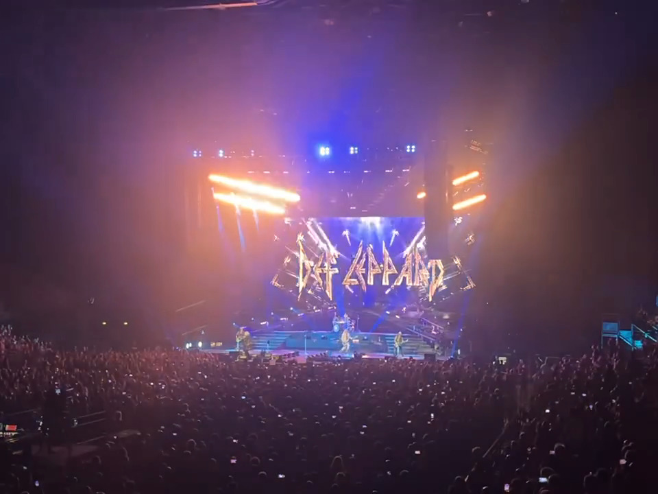 dltourhistory's tweet photo. Def Leppard News - #DefLeppard - Paris, France 8th July 2026 🇫🇷
Live Updates - Let's Get Rocked in Paris 📸
#setlist #philcollen #joeelliott #accorarena
https://t.co/sVn2KKYllA https://t.co/LCn4HTWurz