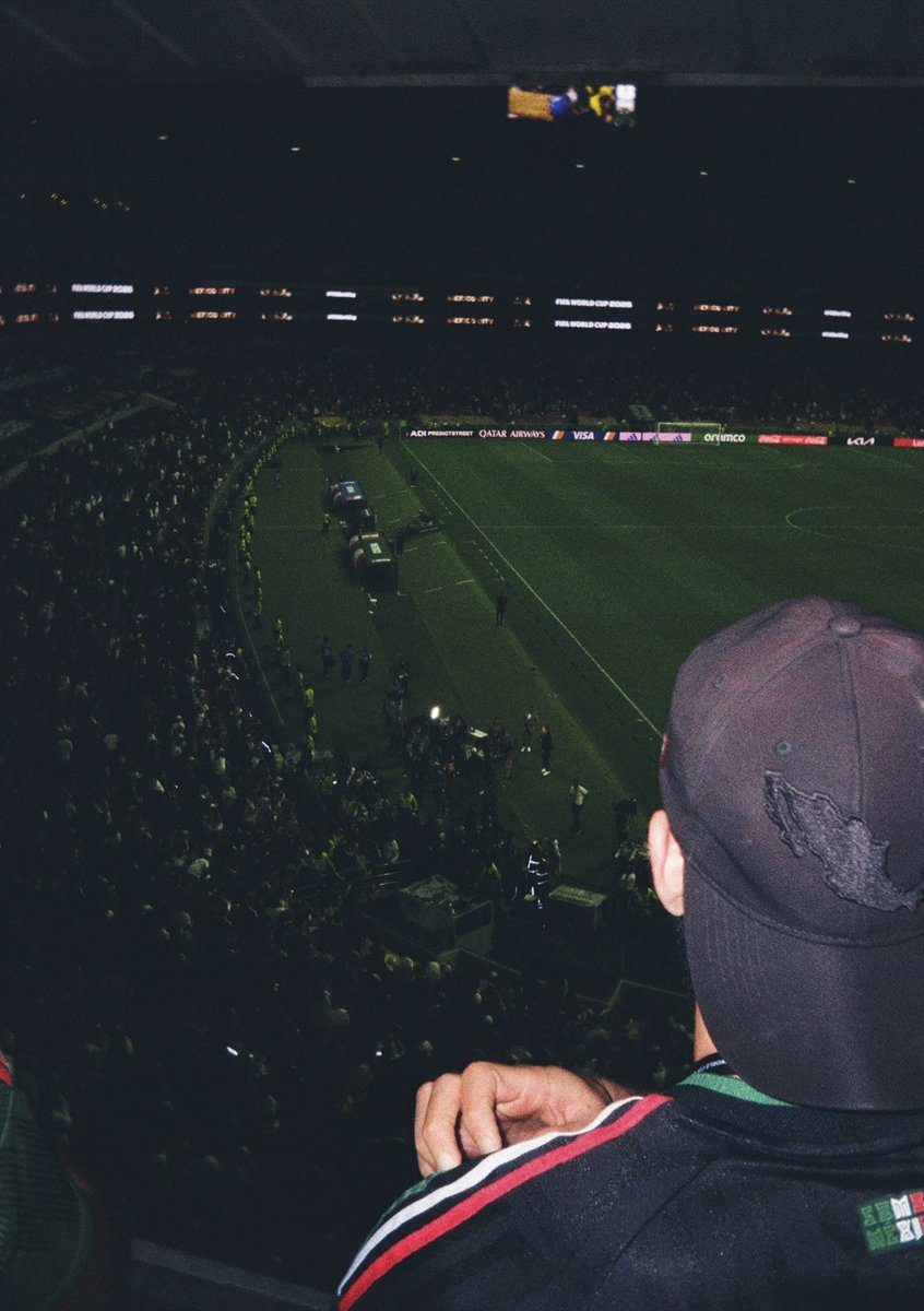 anapau_villa's tweet photo. México vs Chequia, Estadio Azteca, CDMX.

35mm film. https://t.co/XRe42jLBeW