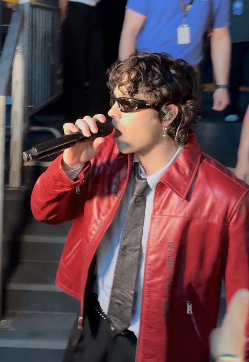 everythinggluke's tweet photo. https://t.co/ku4ESIwF7m