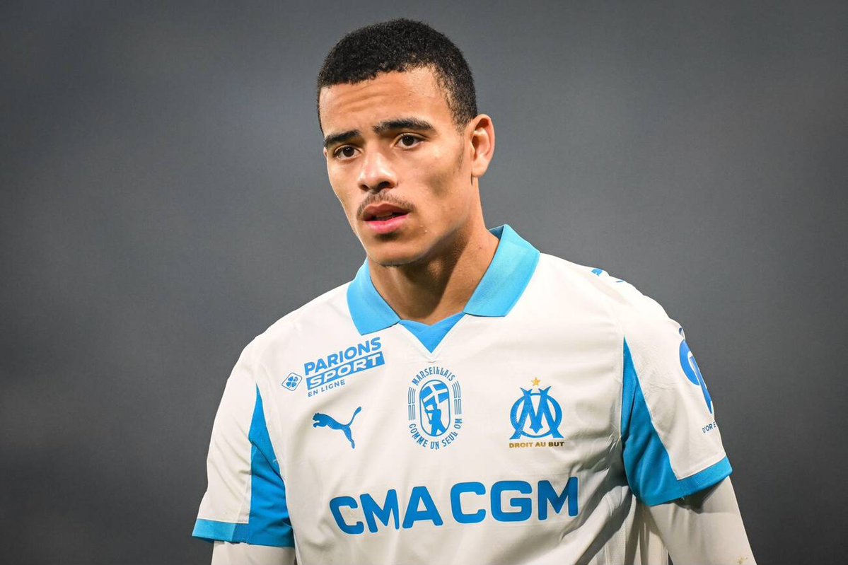 FootActu_2's tweet photo. Mason Greenwood 🏴󠁧󠁢󠁥󠁮󠁧󠁿 va signer à Fenerbahçe 🇹🇷 à 24 ans... vos avis ? 🤔

Son palmarès actuel :

🏆 League Cup
⚖️ Casier judiciaire totalement justifié
👏 Fils de pute hors norme https://t.co/0aQ60vxvwC