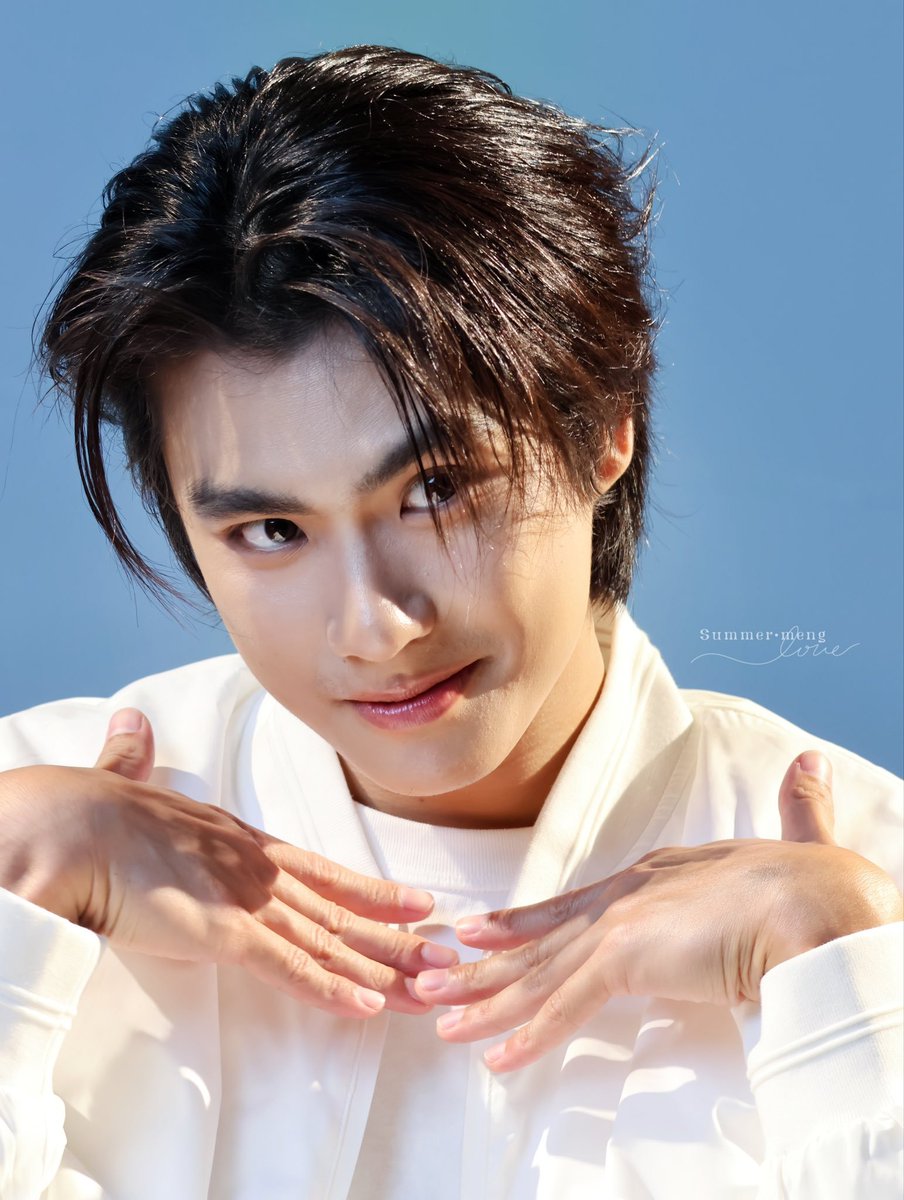 DoubleMeng_'s tweet photo. Morning Pawat 🧡
照片来自于 @Summer0322_ ，这是我们友谊的开始，也是你送给我最珍贵的礼物，Love🥰🍪

#ohmpawat https://t.co/13kDWtRLxU