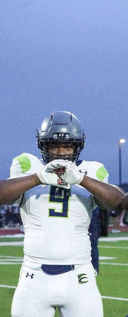 Dmunzax's tweet photo. V.R. Eaton Spring game https://t.co/mGUpgbcpbc