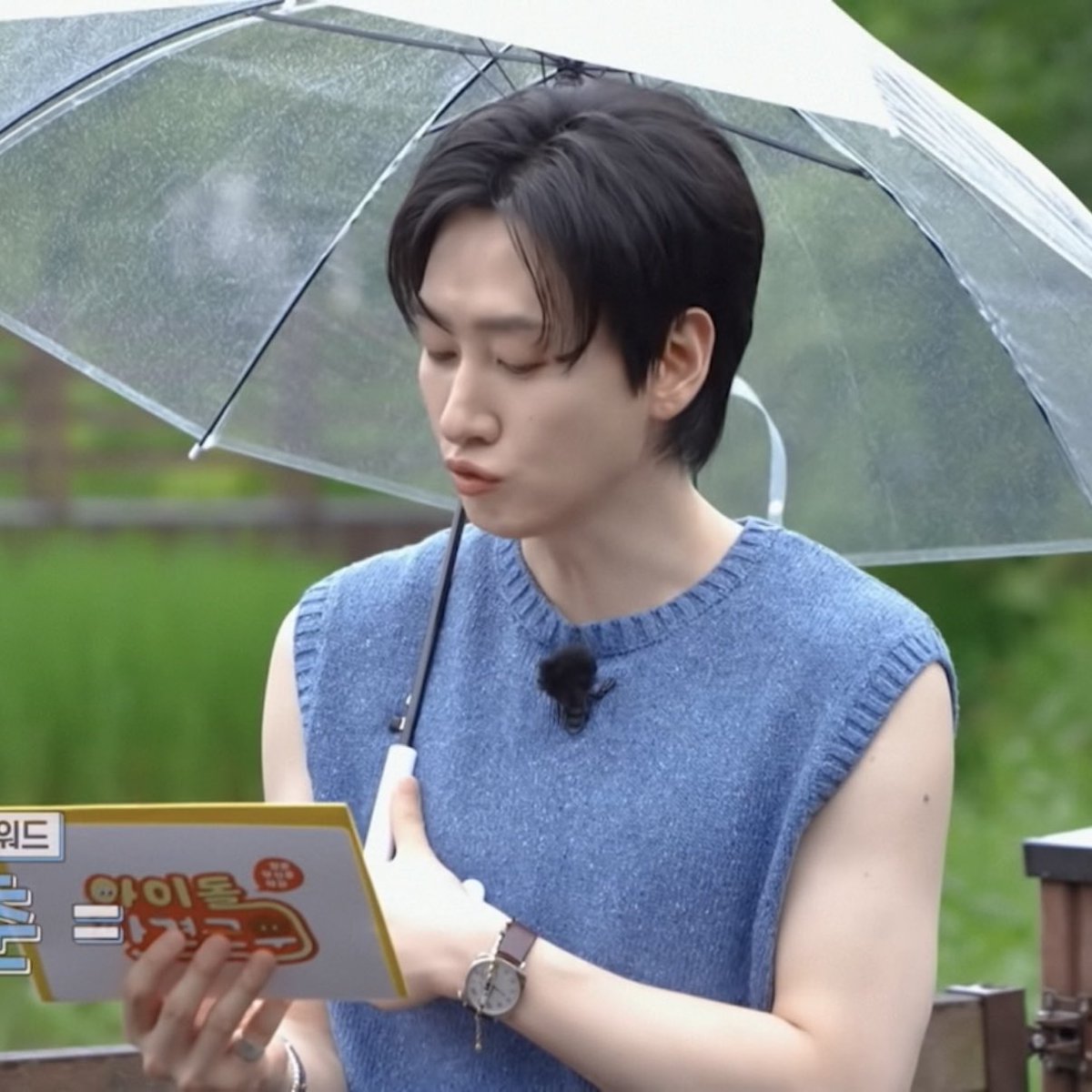 hyukjaesweet's tweet photo. Me enamoré por milésima vez 🙂‍↕️🩵 https://t.co/GaXD6RdN9N