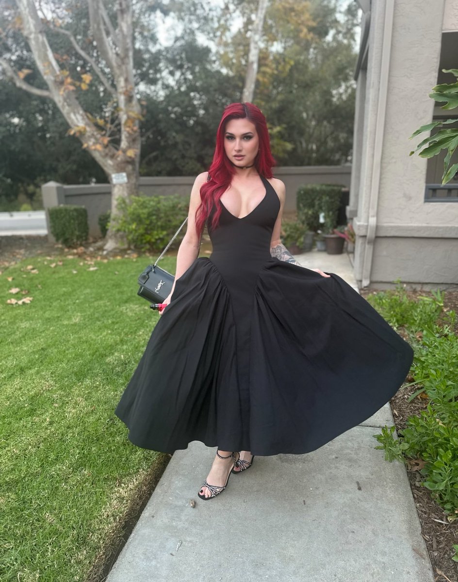 Meet_maddybae5's tweet photo. I'm a trans woman and honestly, I'd like you to give me a rating out of 10? 👀🏳️‍⚧️. #Transgirl #femboy #Transgender https://t.co/67cZIraALW