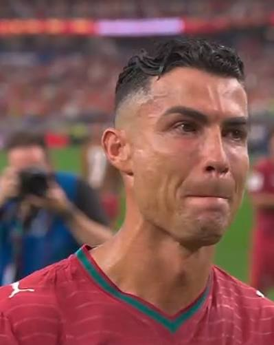 irrrefutable's tweet photo. Argentina iba a enfrentar en 16avos a Uruguay: Clásico suramericano 
En 4tos a Portugal: Messi vs Cristiano 
Y en semifinales a Brasil: Messi vs Vinicius 

No tiene la culpa de que Uruguay, Portugal y Brasil no hayan hecho el papel que les correspondía. 

A llorar, bicholovers https://t.co/nrdBjcVhLx