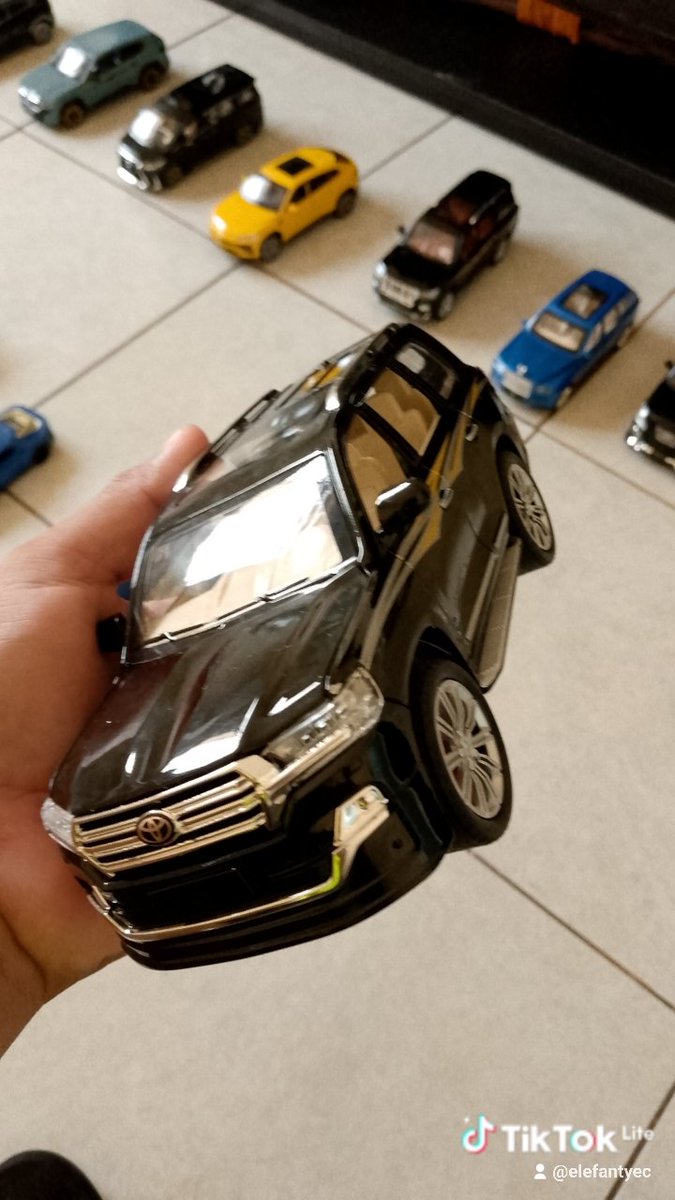 Elefanty1's tweet photo. Autos a escala.
Pedidos, catálogo y asesoría al 0992863983, enviamos a nivel nacional. 

https://t.co/y1Dn7VFLcn

#autosaescala
#coleccion https://t.co/Bv2aYBCv72