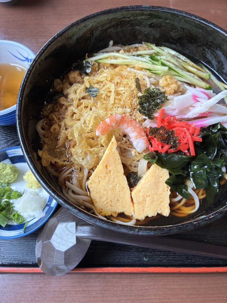 atsngsm's tweet photo. 病み上がり！今回も冷やしたぬきそば。ポストが病み上がりばかり。今度こそ完治していてほしいところ。 https://t.co/F8rvQNZSTM